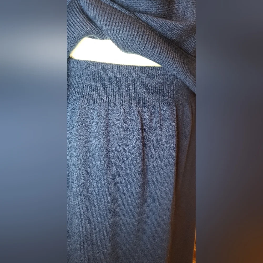 Vintage Navy Women's Sweater And Skirt - Picture 9 of 10